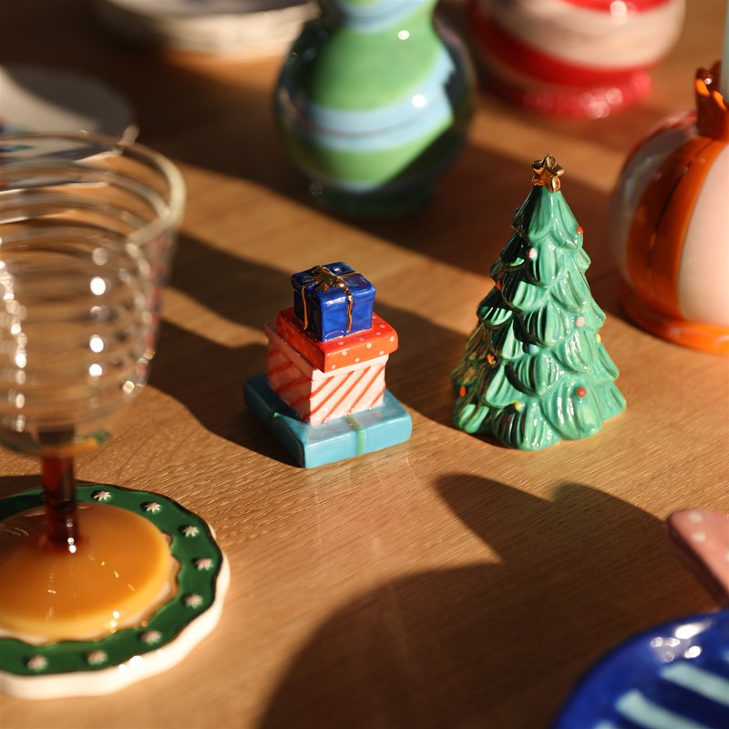 Merry Salt  Pepper Shakers