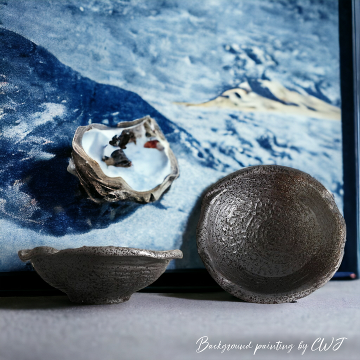 Handmade irregular "Black pearl" bowl