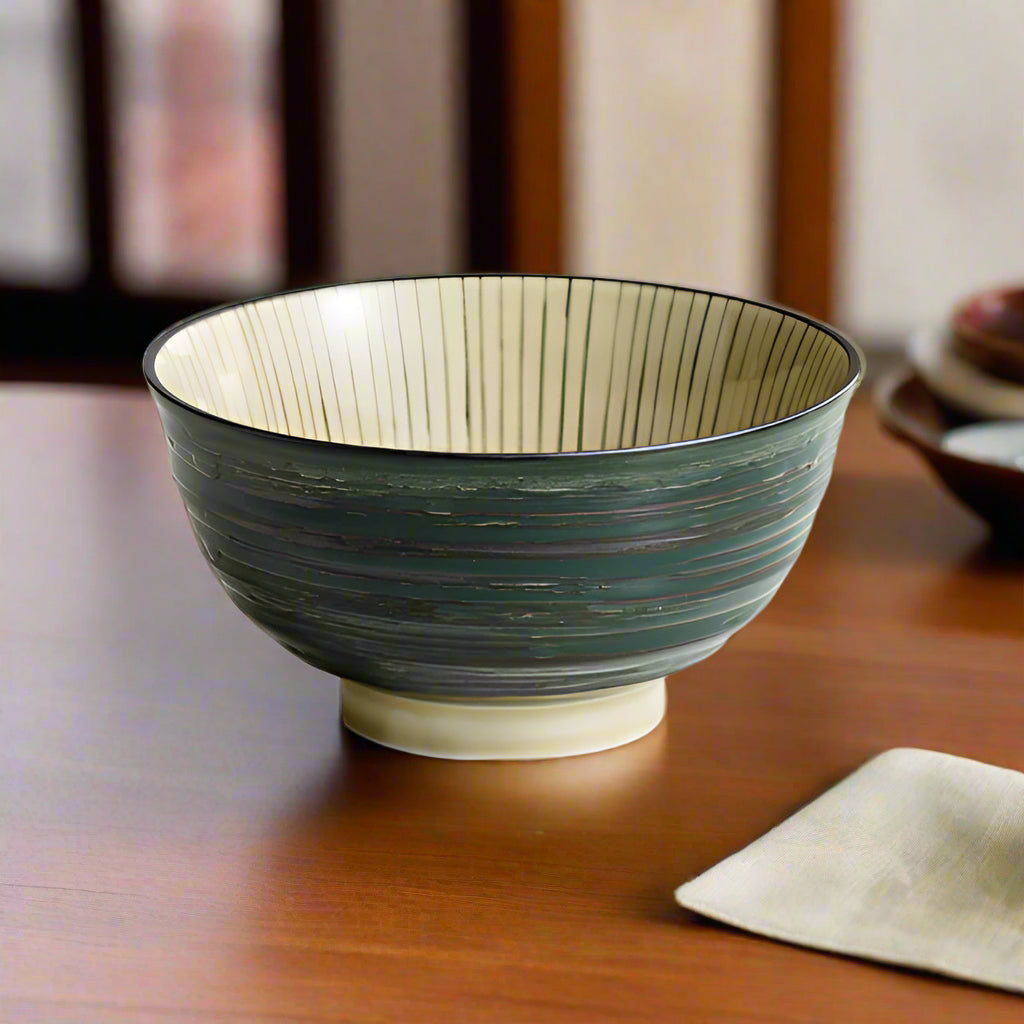 Handmade traditional "Tall Grass - 背の高い草" bowl