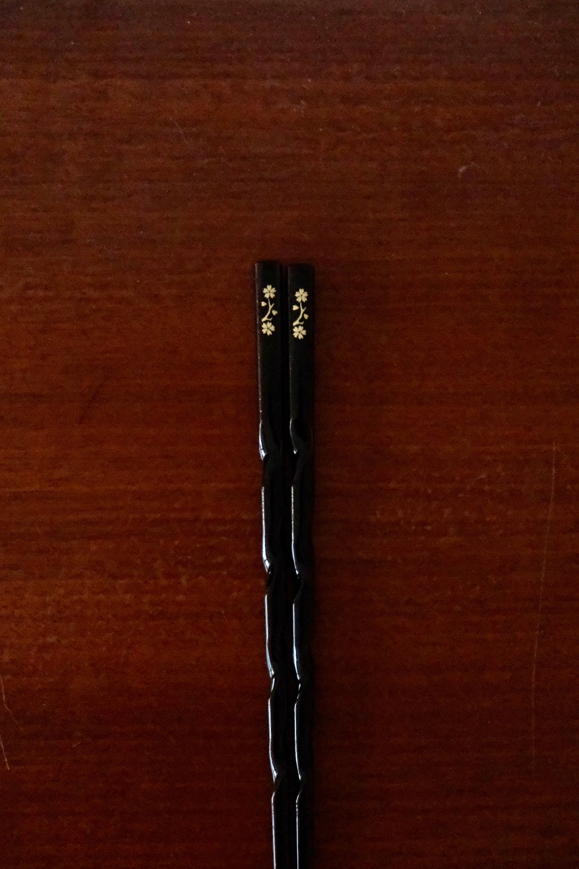 Curvy Natural wood Chopsticks