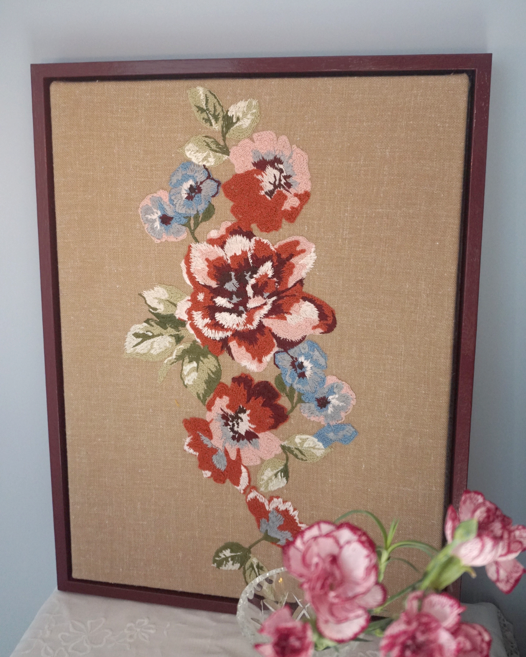 Rosa framed embroidered art canvas