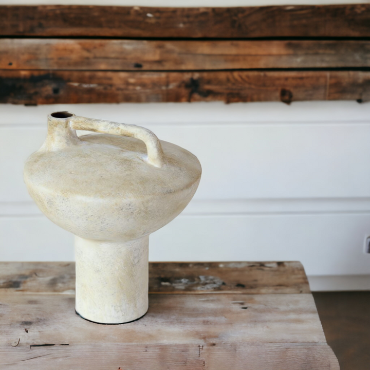Handmade modern and abstract vase - beige