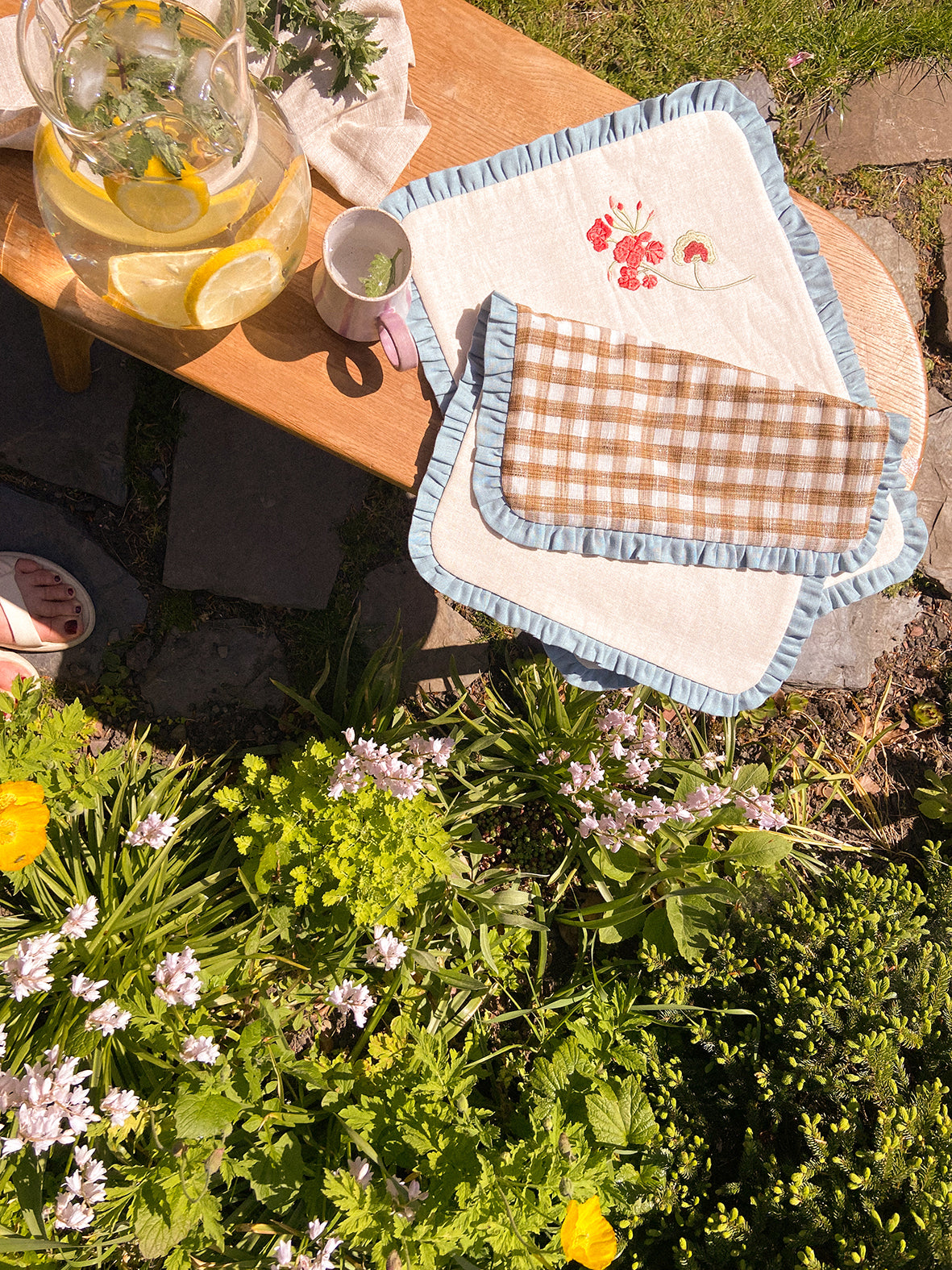 Geranium and gingham placemat