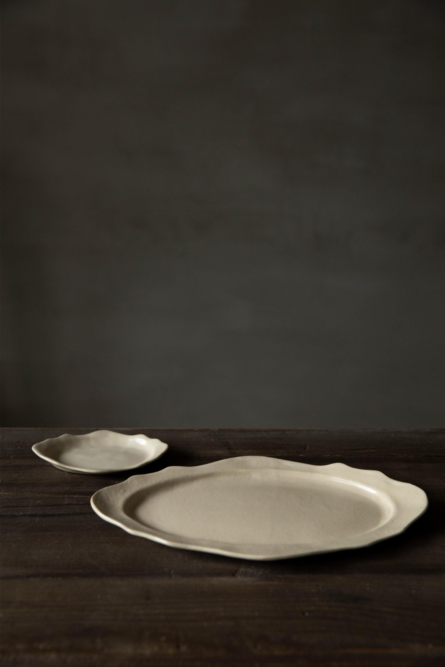 Cocoro Large Rim plate (White)