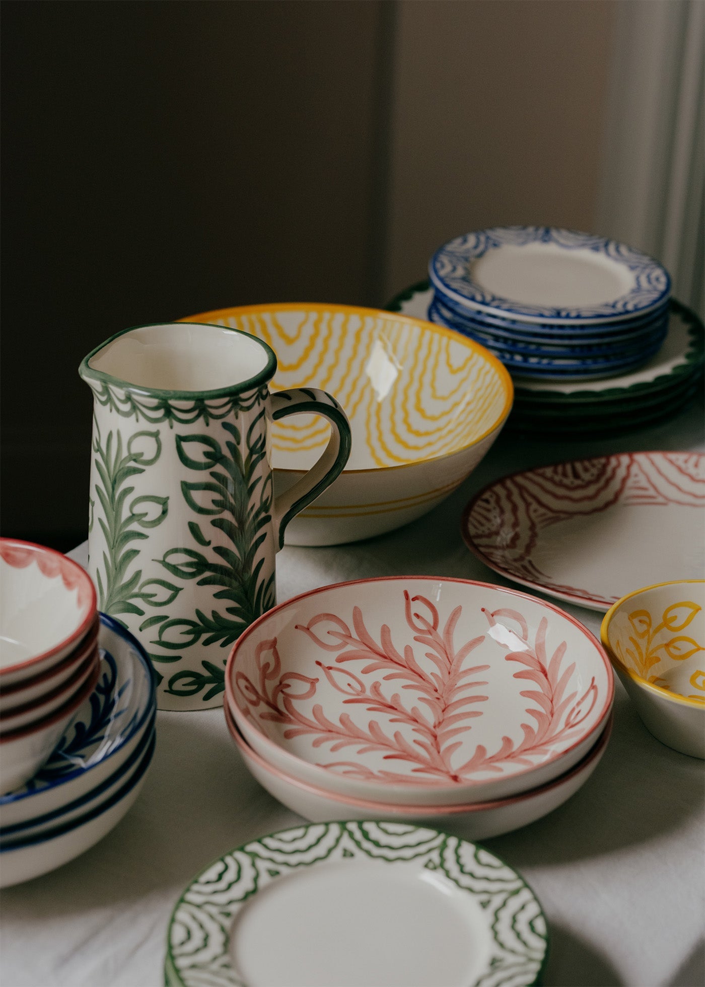Flor Very Large Yellow Serving Bowl
