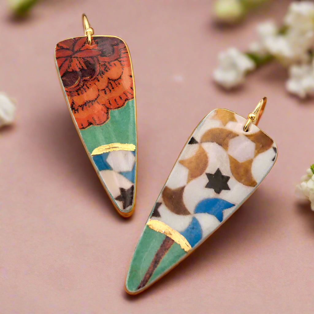 Triangle Dangle Earrings Guarromán