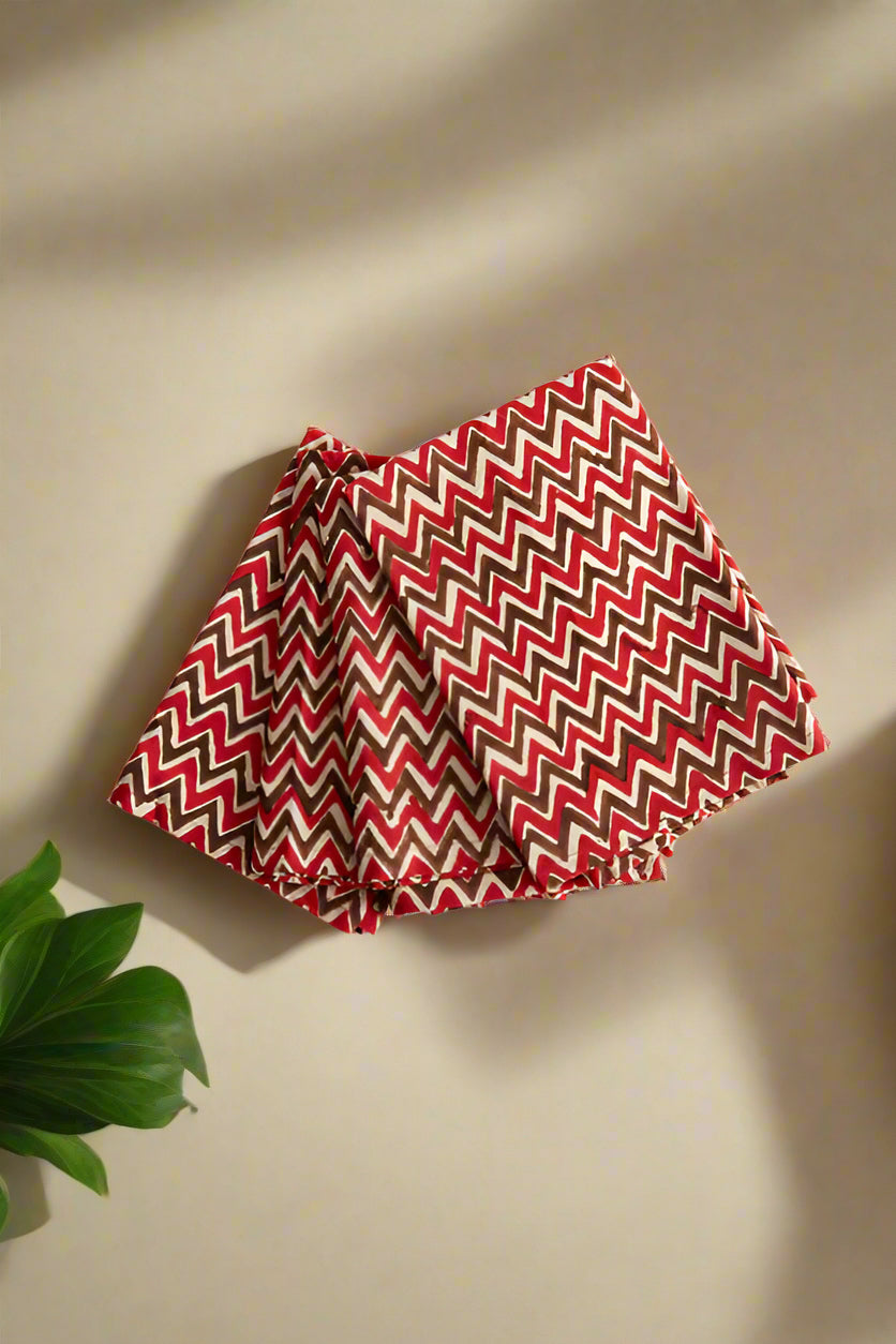 Red, White & Olive Green Zig Zag Napkins