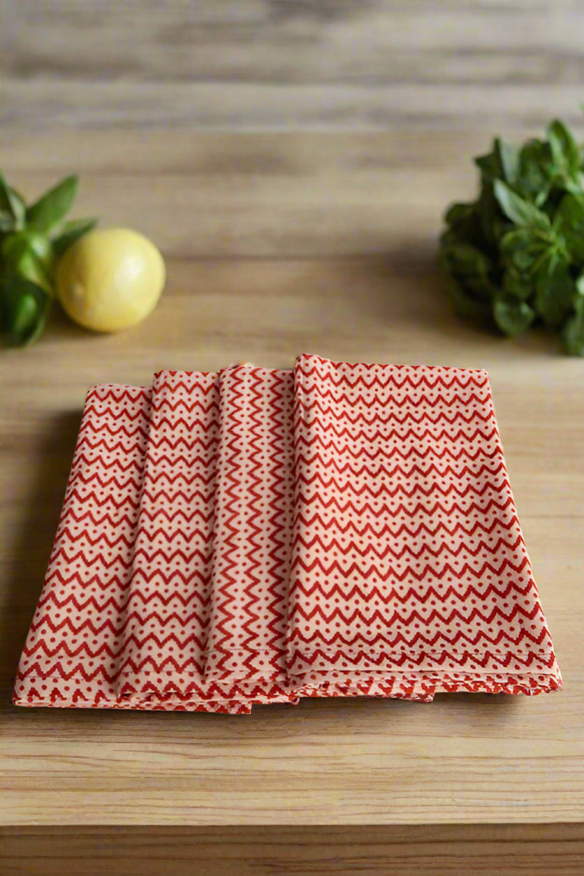 Scallop Zig Zag-Polka Dot Napkins