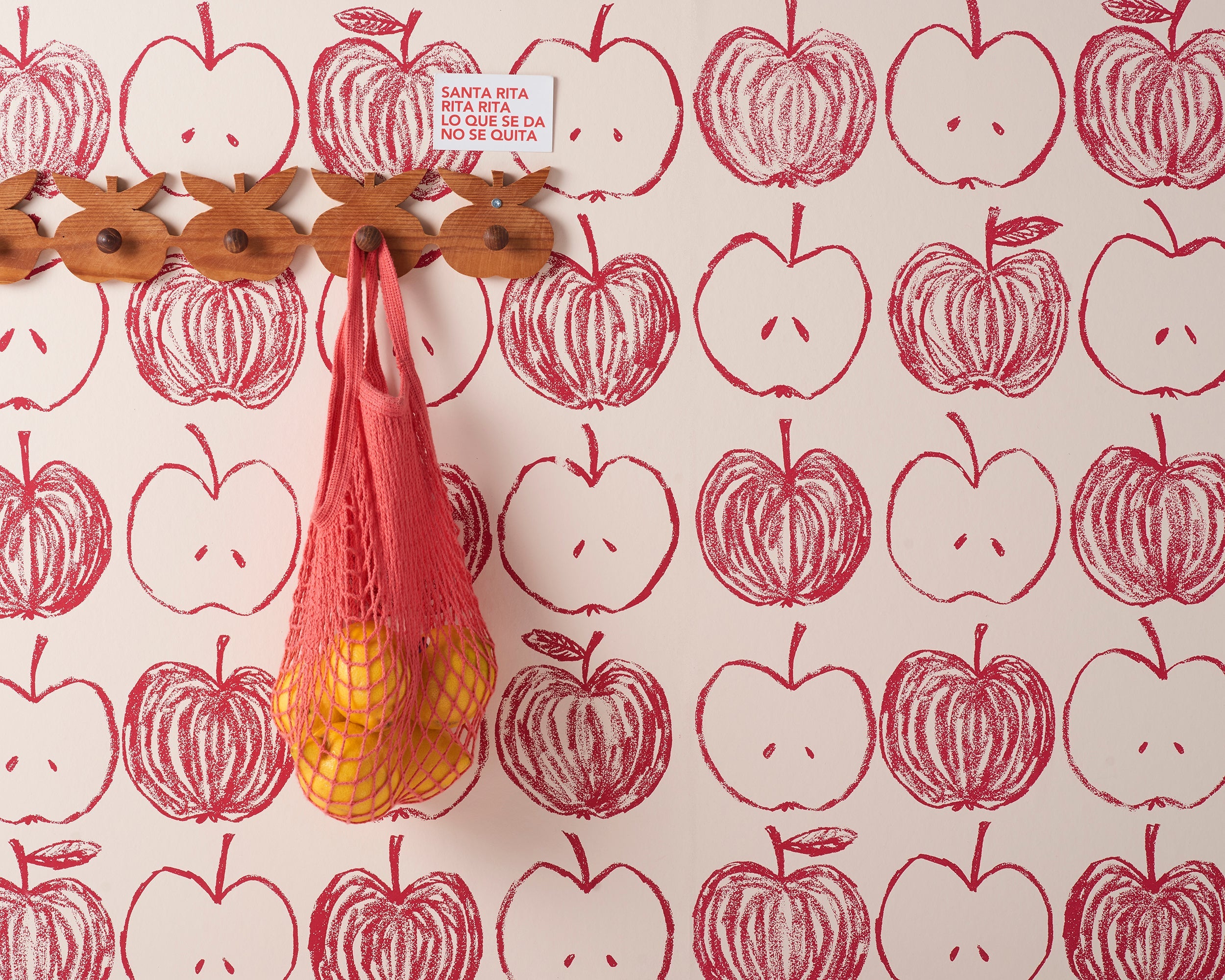 A is for Apple Wallpaper | Pink