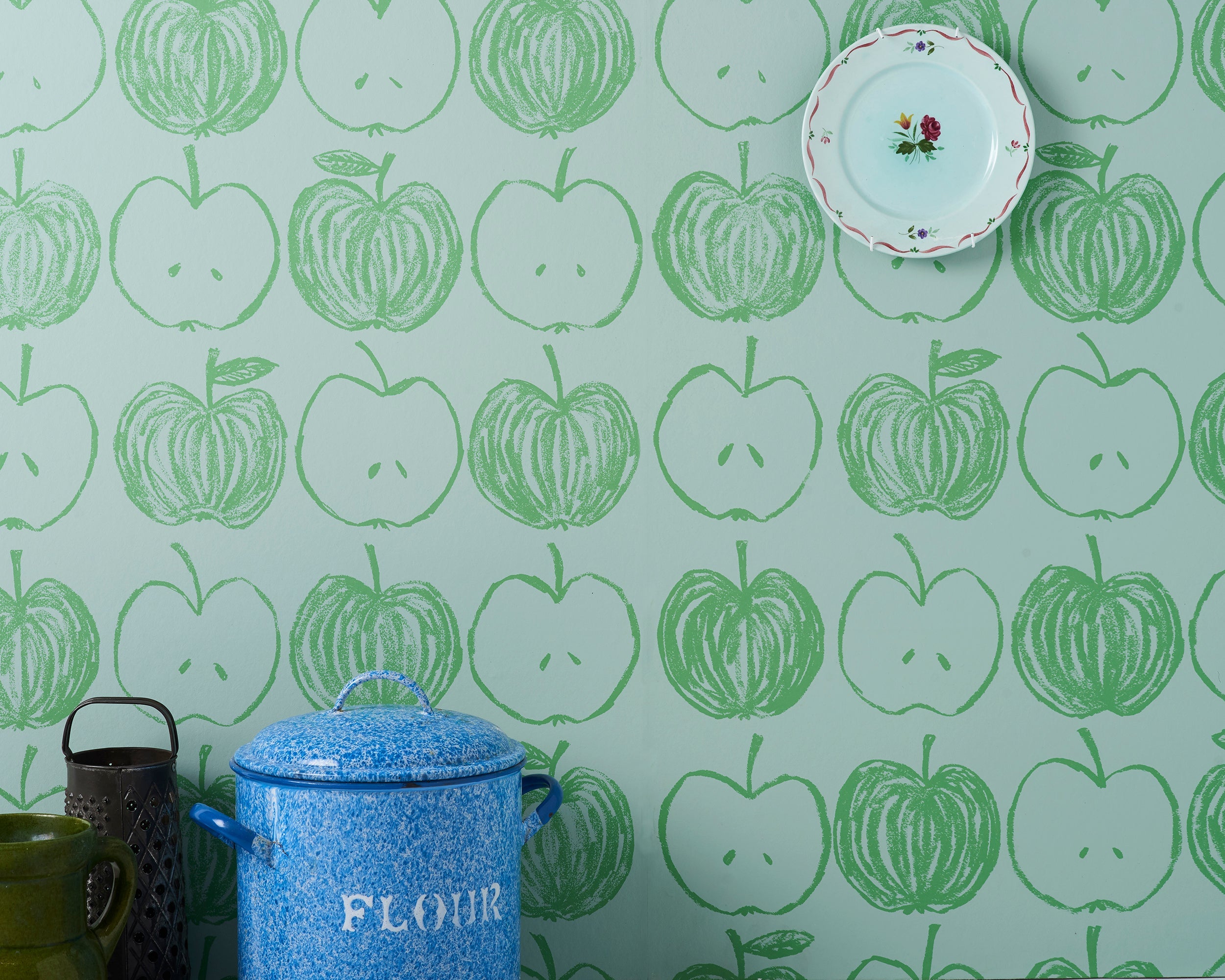 A is for Apple Wallpaper | Aquamarine