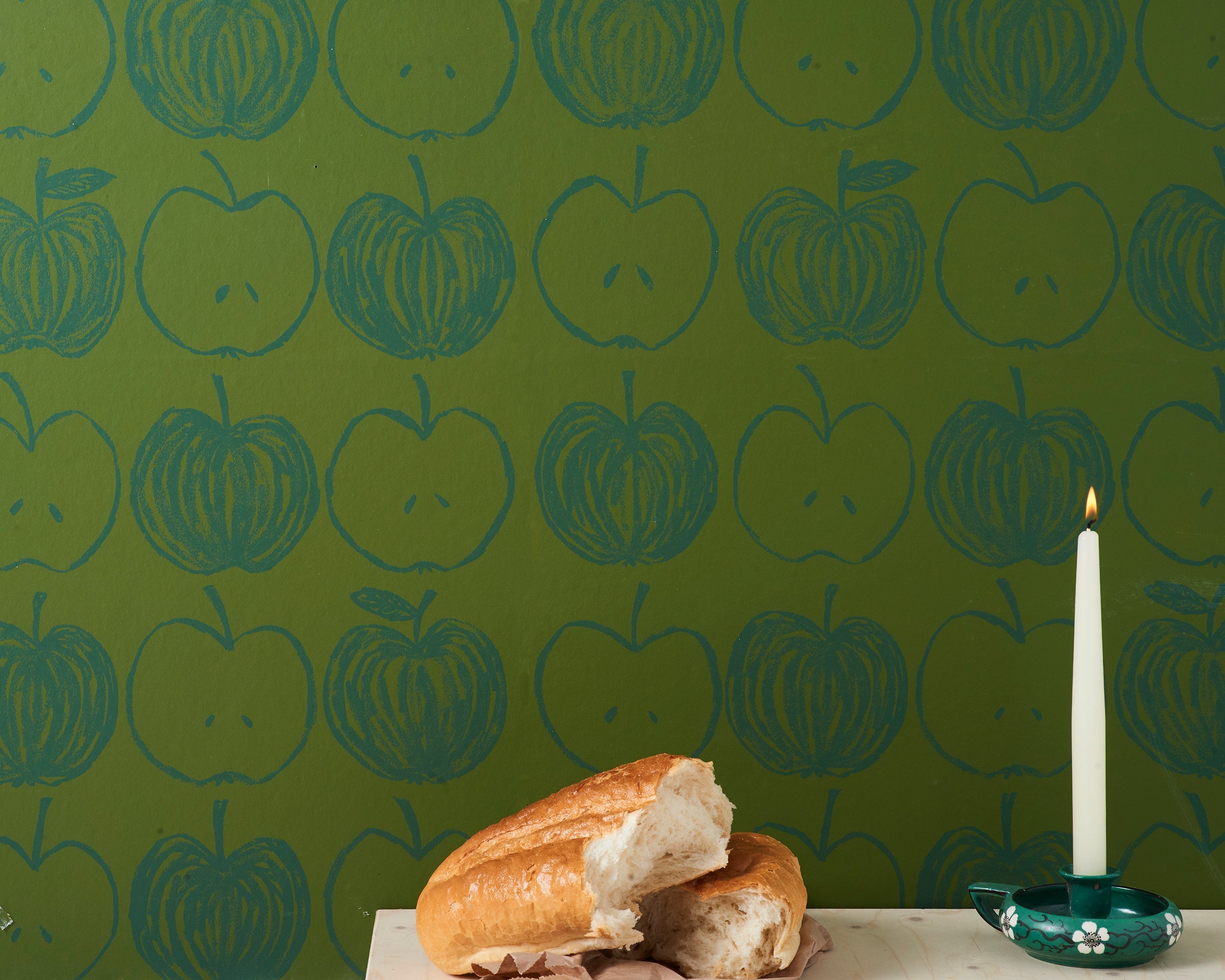 A is for Apple Wallpaper | Hunter Green
