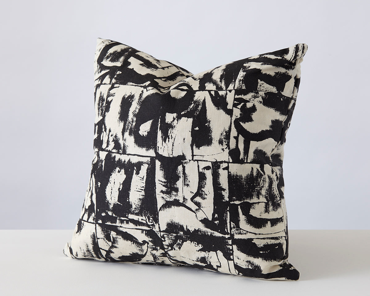 Bloc Cushion | Mono