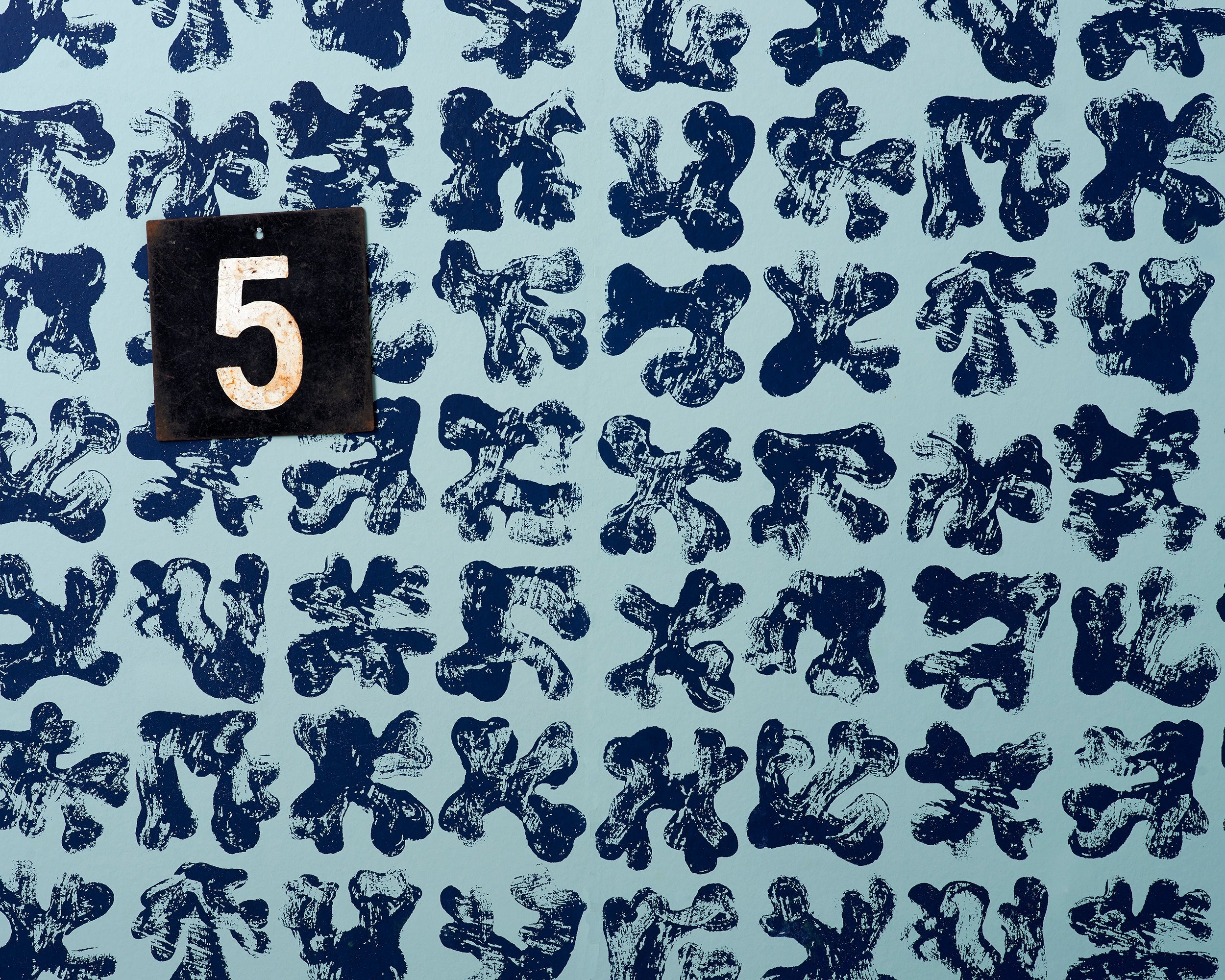Seaweed Wallpaper | Deep Navy
