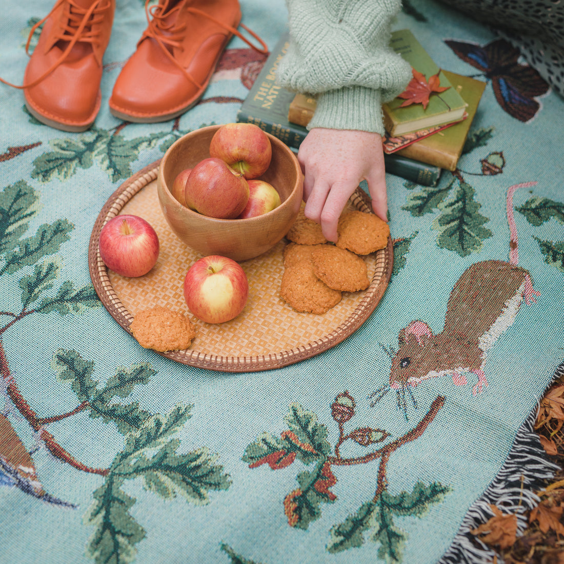 Wild Oak Summer Woven Blanket