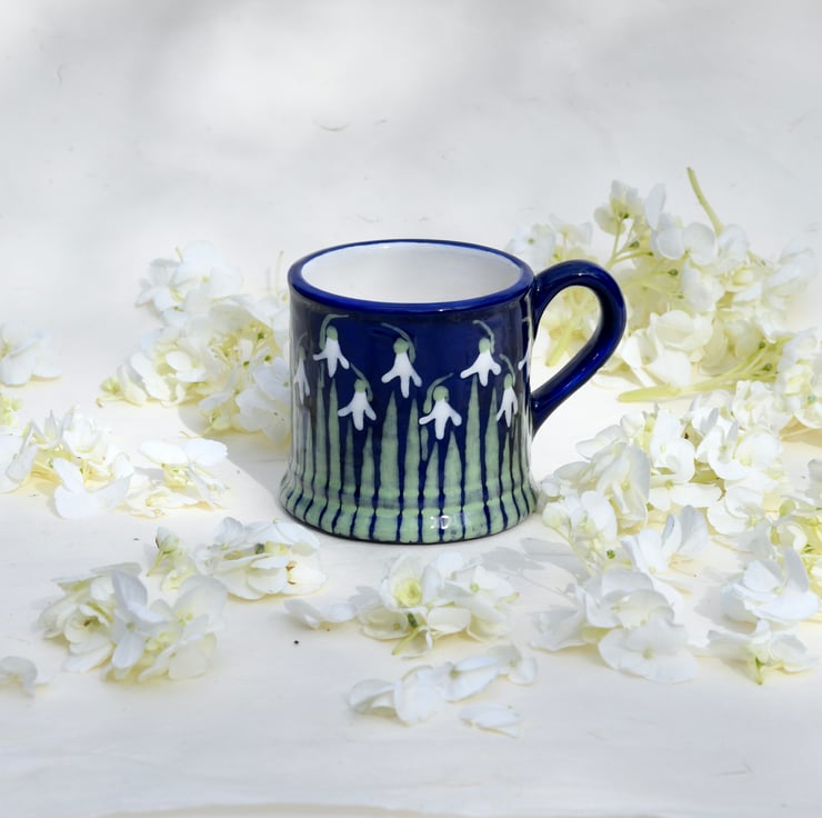 Snowdrop Country Mug - Hand Painted