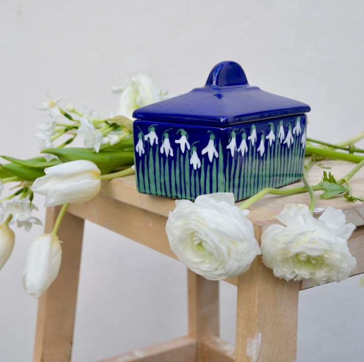 Snowdrop Butter Dish - Hand Painted