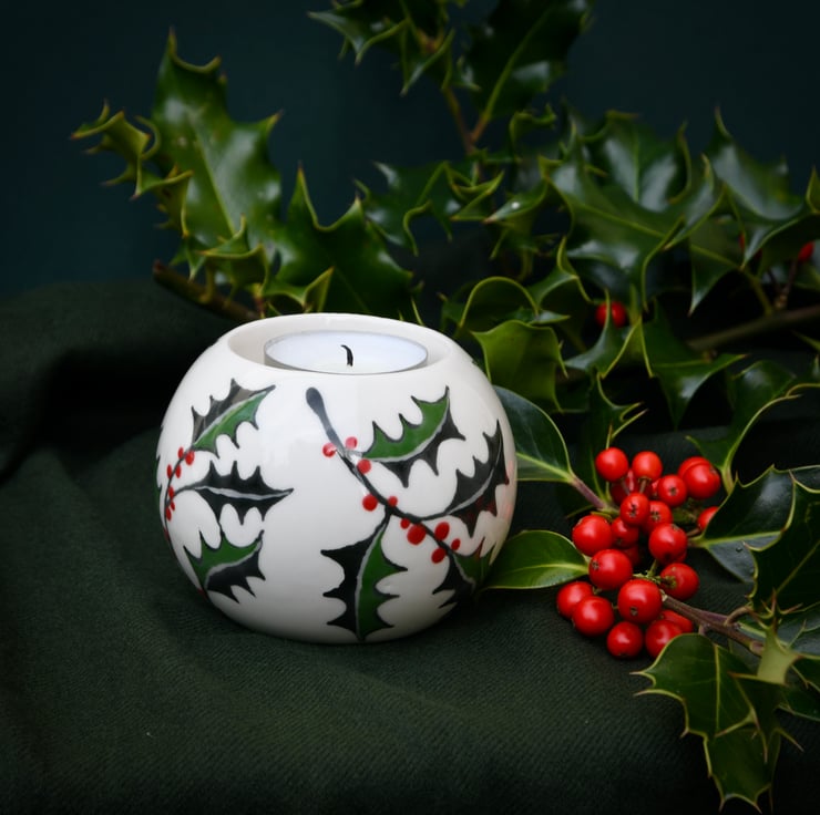 Christmas Holly Tealight Holder