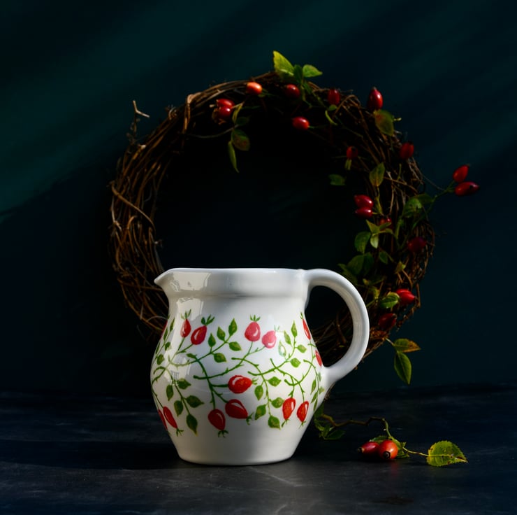 Rose Hip Rustic Pint Jug