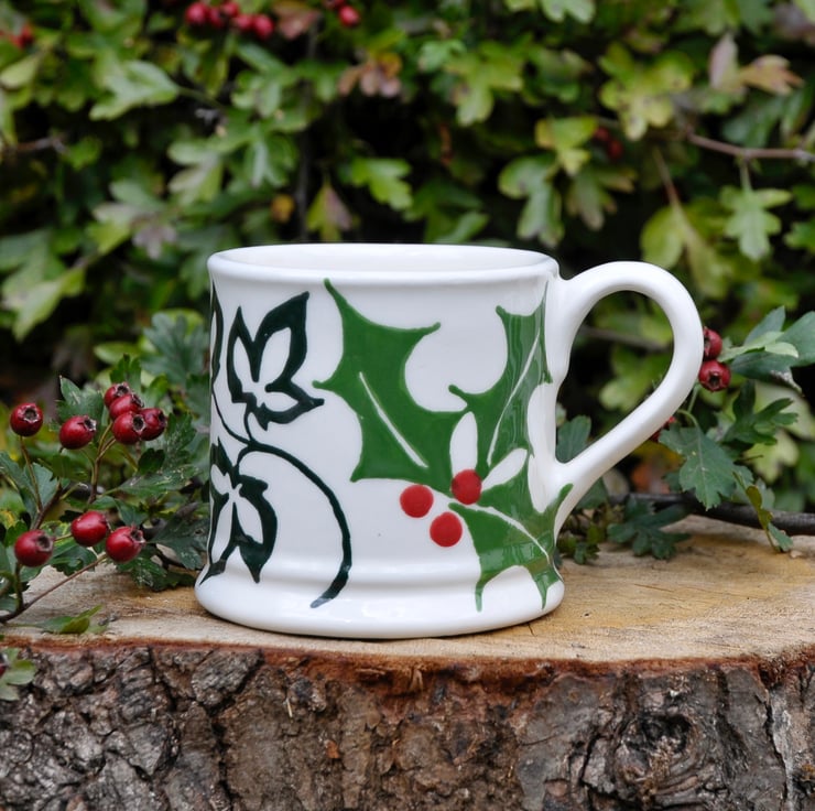 Christmas Holly and Ivy Country Mug - Hand Painted