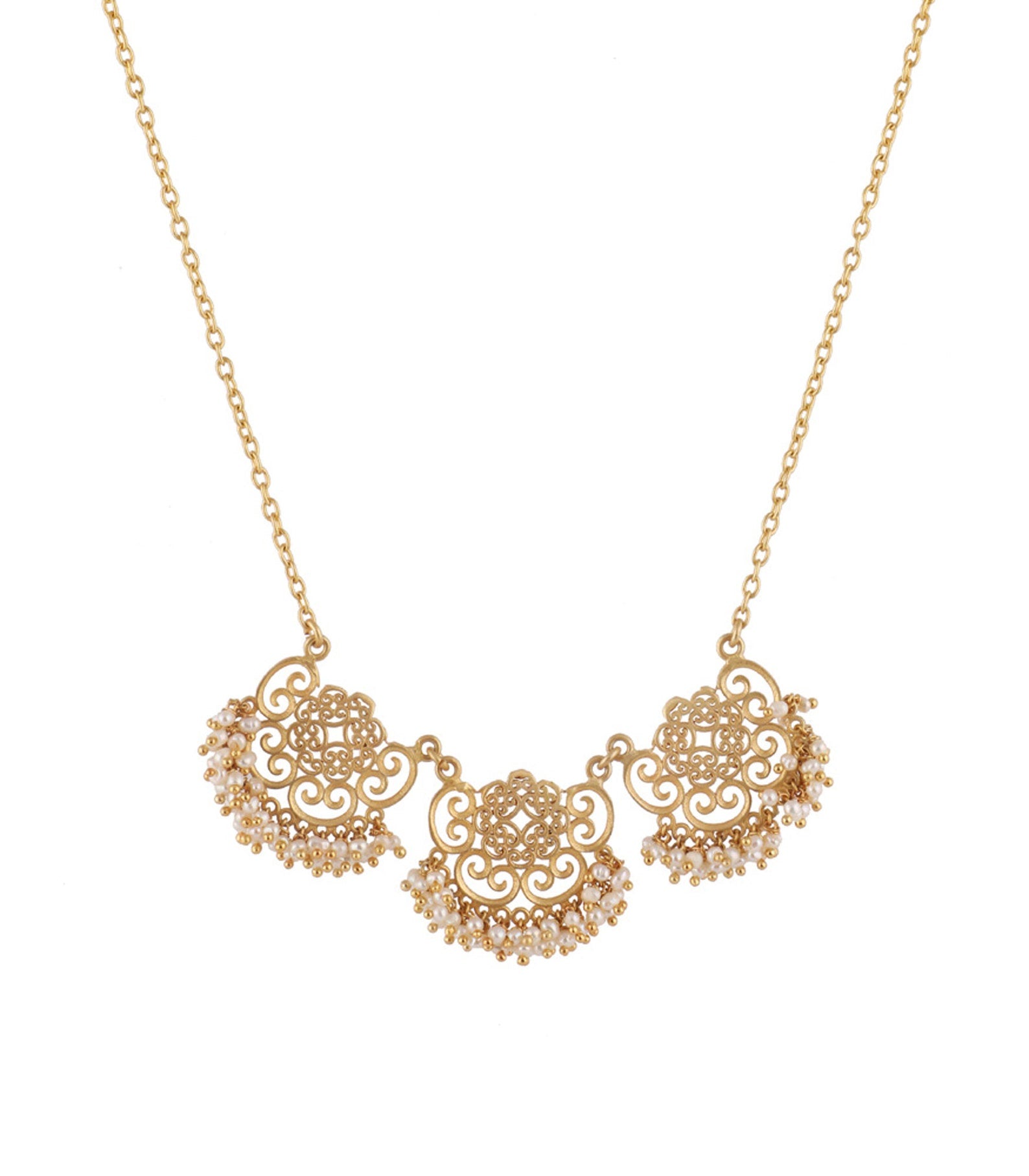 Vintage necklace with fresh water pearls- Delicate pearl necklace