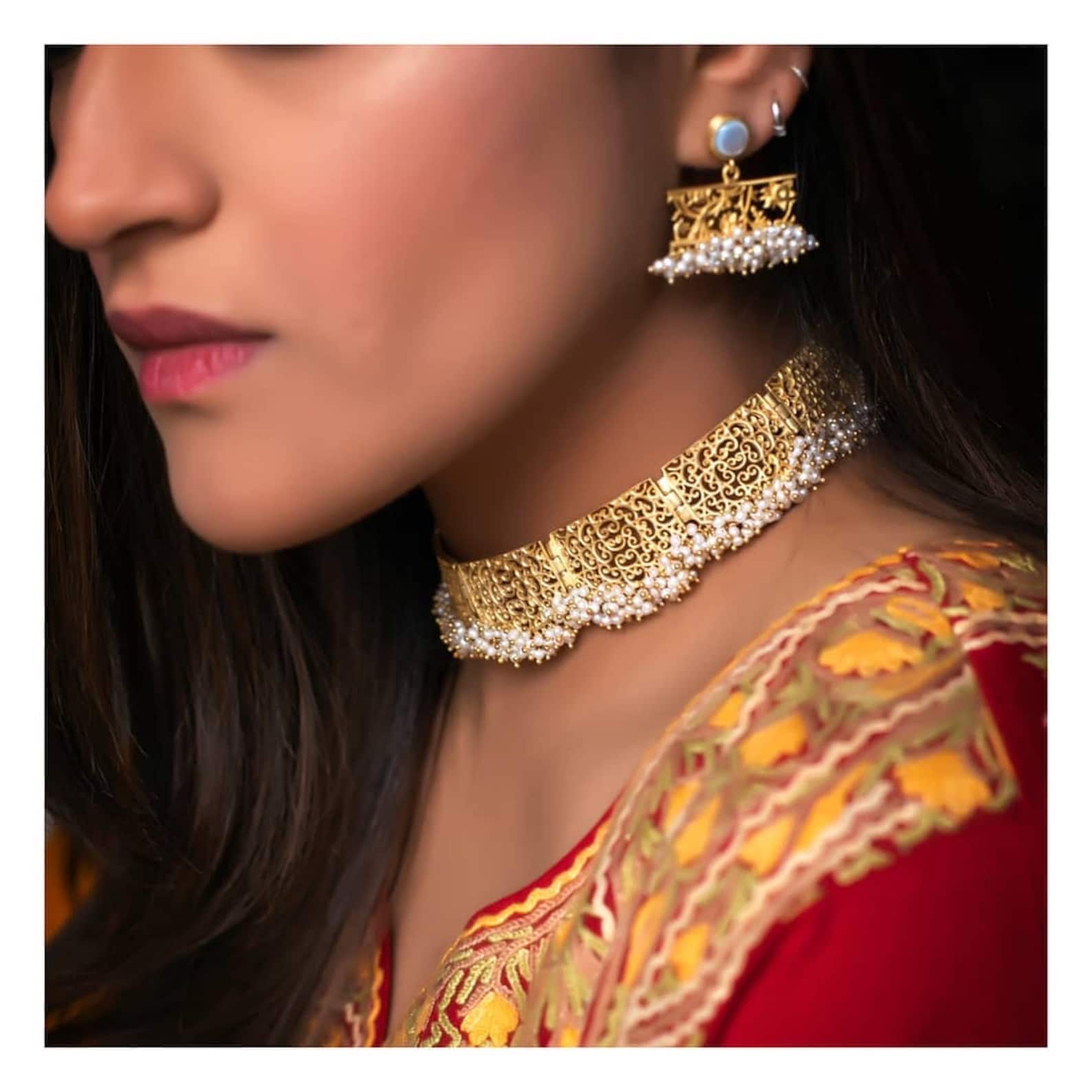 Gold Filigree Choker- Pearl Necklace-Intricate filigree Jewelry