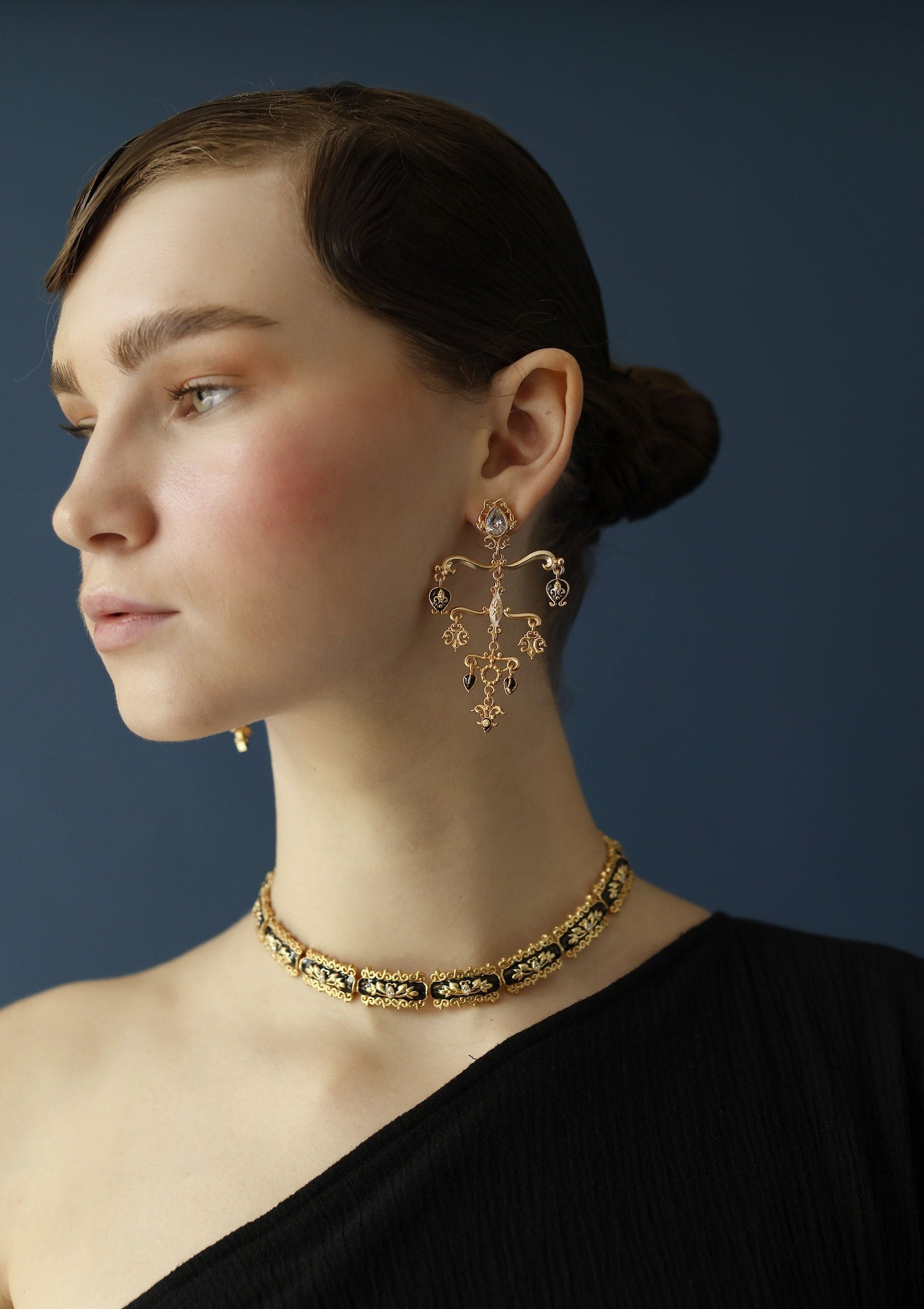 Statement Baroque Choker-  Elegant Necklace