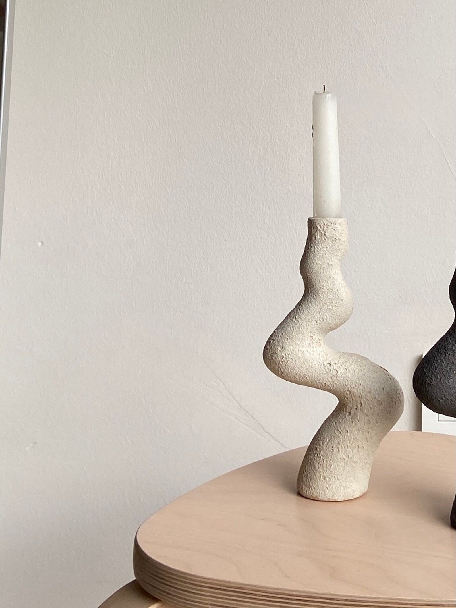 Set 2 White and Black Ceramic Candlestick