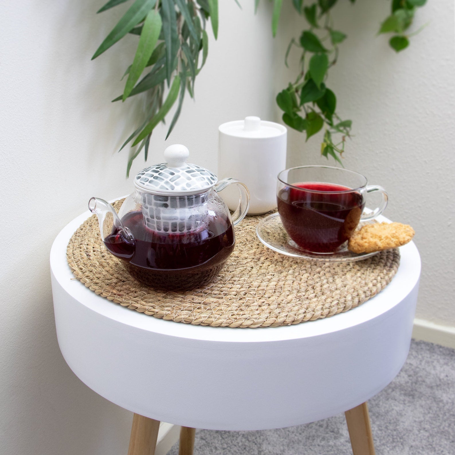Unique Scandi Home Teapot, 600ml Borosilicate Glass Teapot