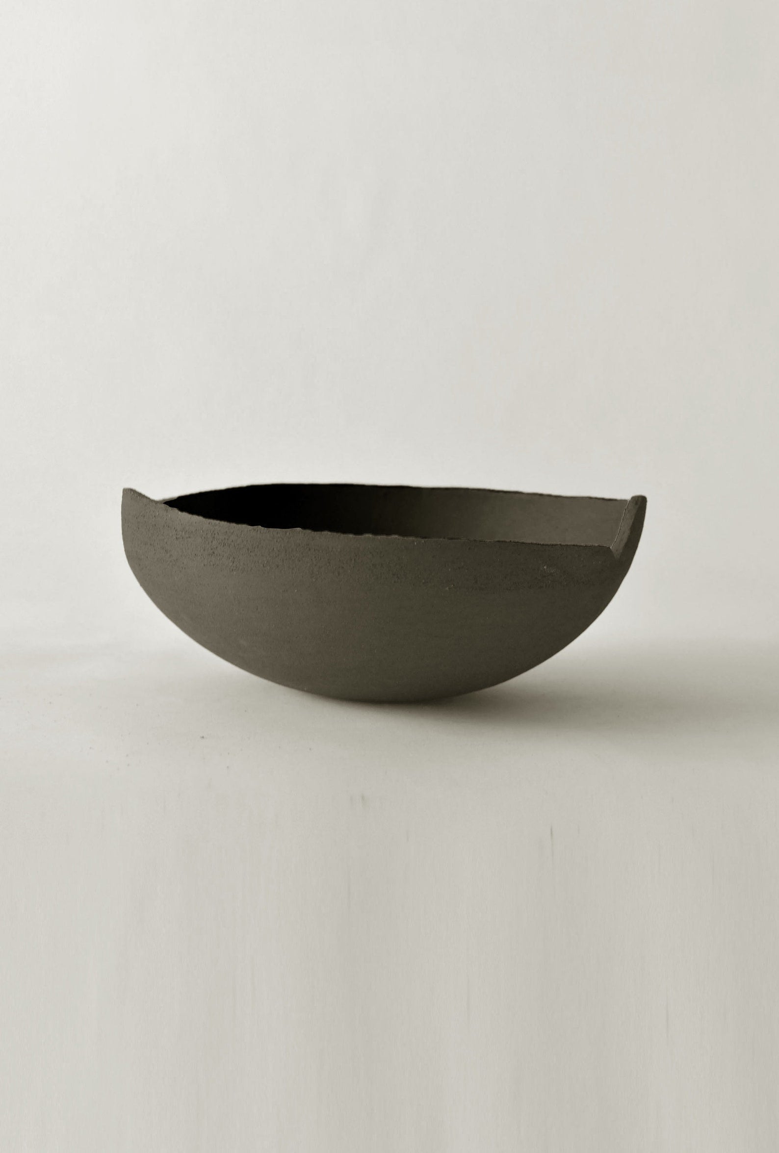 Decorative organic geometric bowl