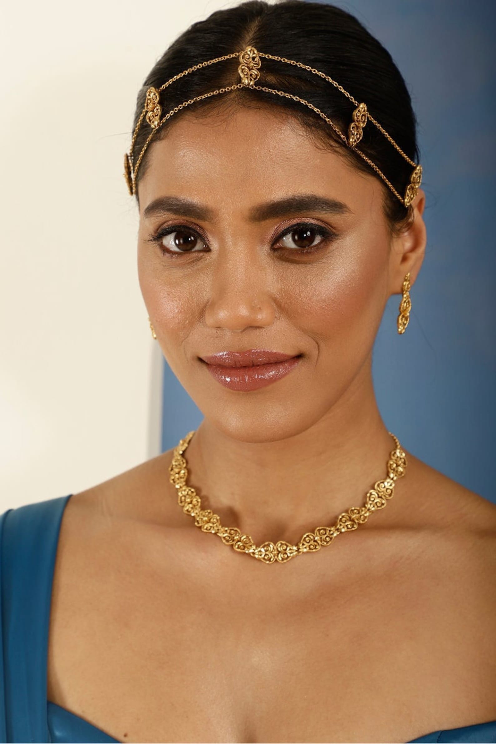 Gold choker necklace for destination wedding