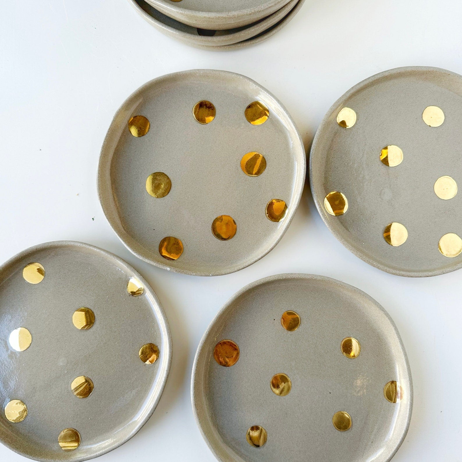 Gold Confetti Handcrafted Stoneware Plate with Gold Accents