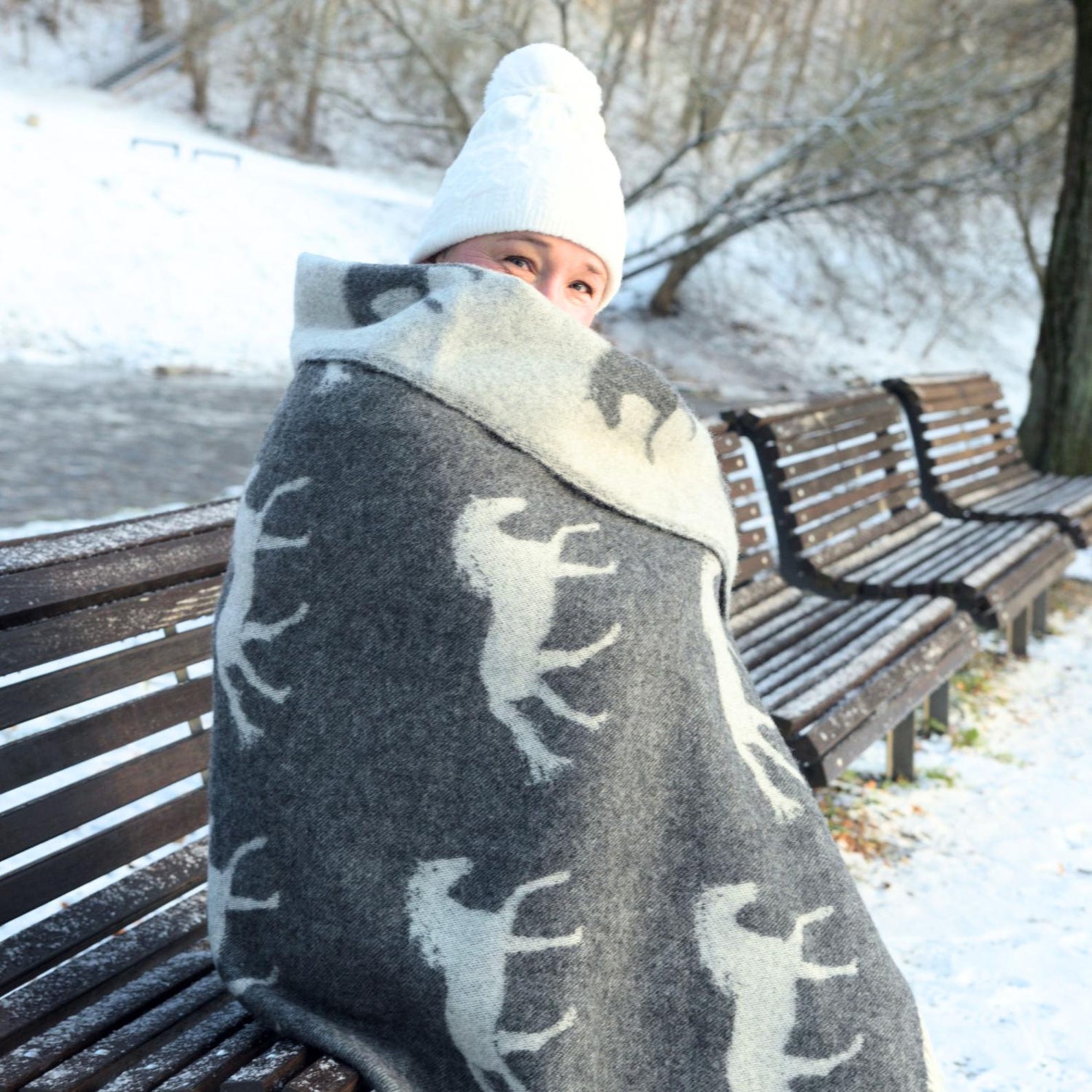 Black Horse Throw | Woven from Pure Wool |