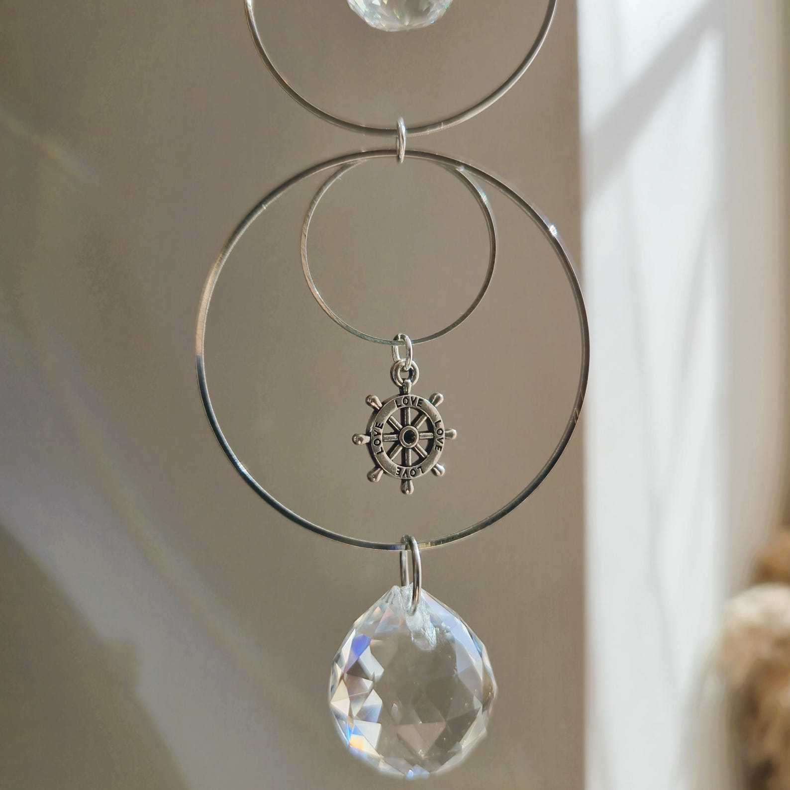 Mini Steel Suncatcher MILA – Well-being and Luminous Decoration