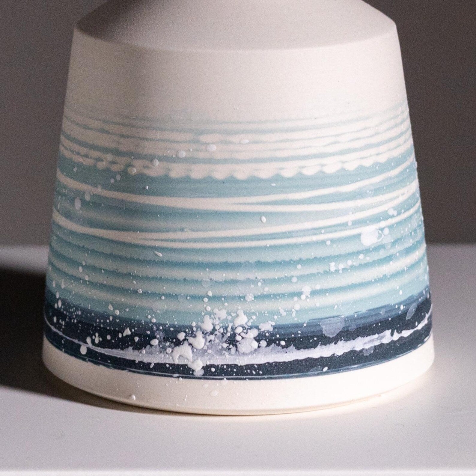 Handcrafted Porcelain Reed Diffuser | Seascape Design | Made by hand |