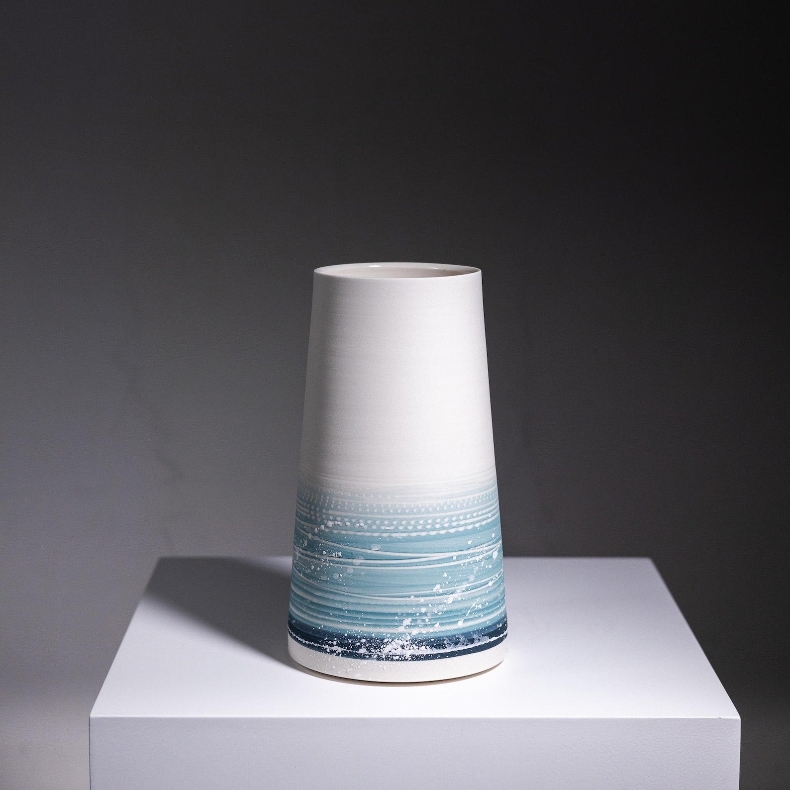 Handmade Porcelain Flower Vase | Christmas Gift | Seascape Design |