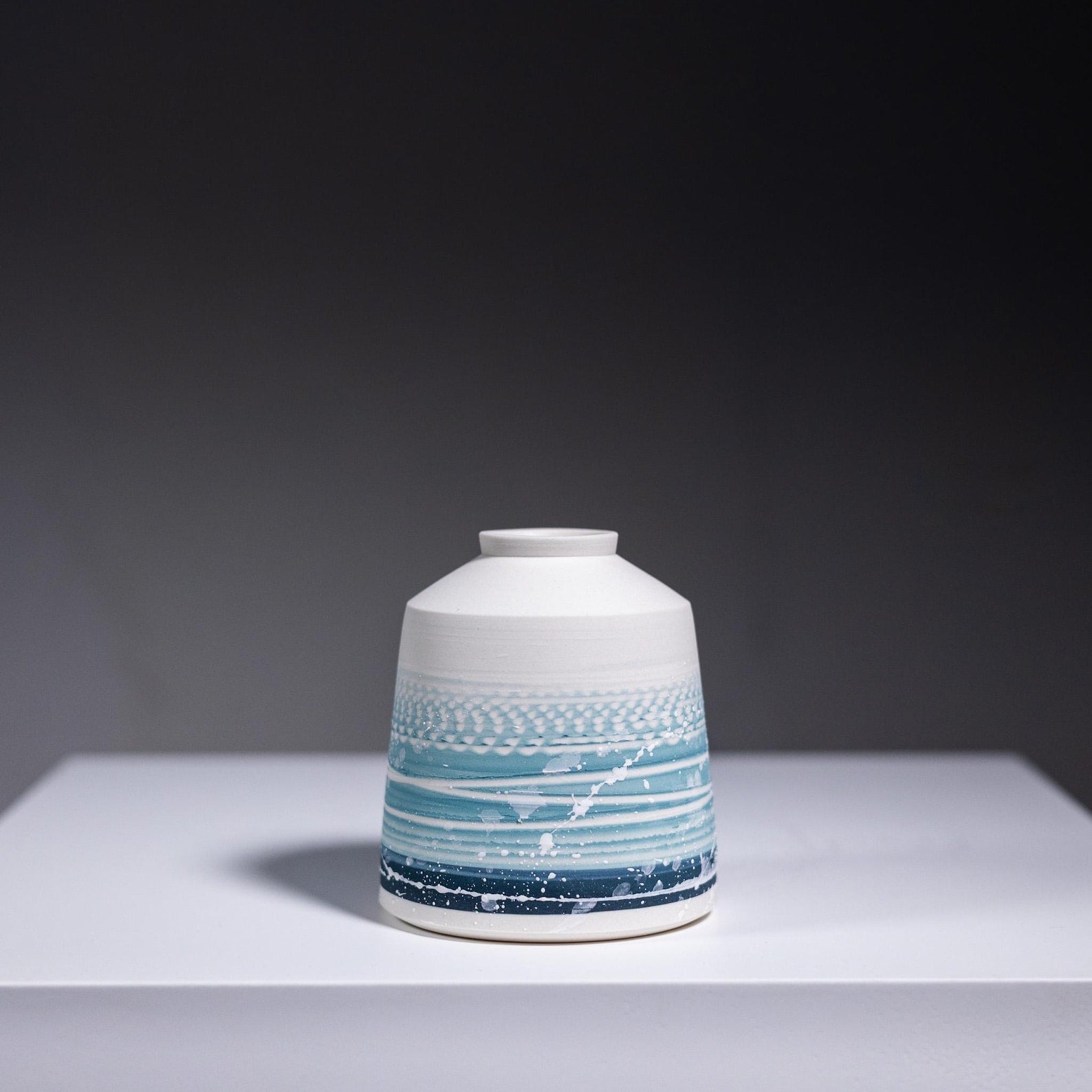 Handcrafted Porcelain Reed Diffuser | Seascape Design | Made by hand |