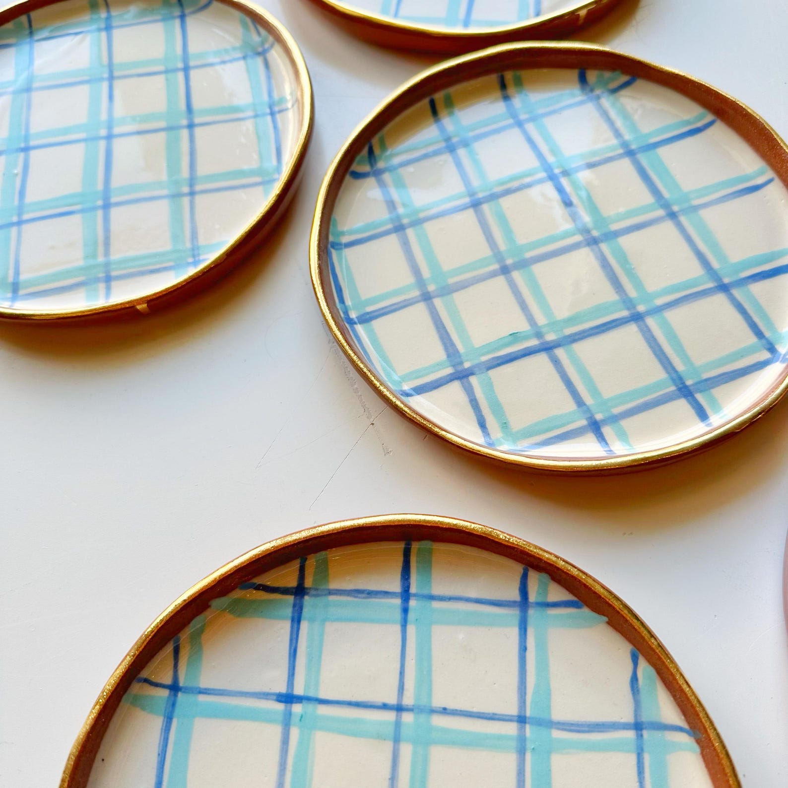 Blue Plaid Charm Plates – Elegance Meets Everyday