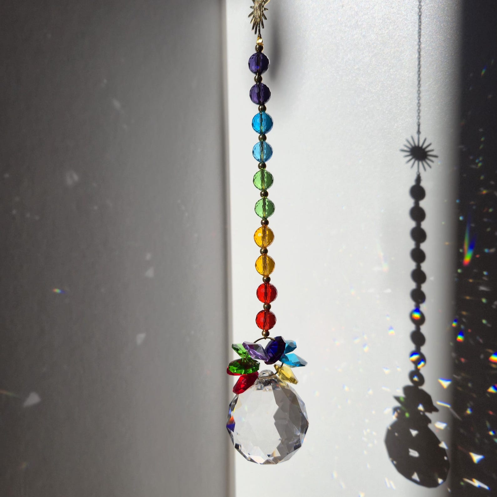 Rainbow Chakra Crystal Suncatcher – Colorful Feng Shui Suncatcher