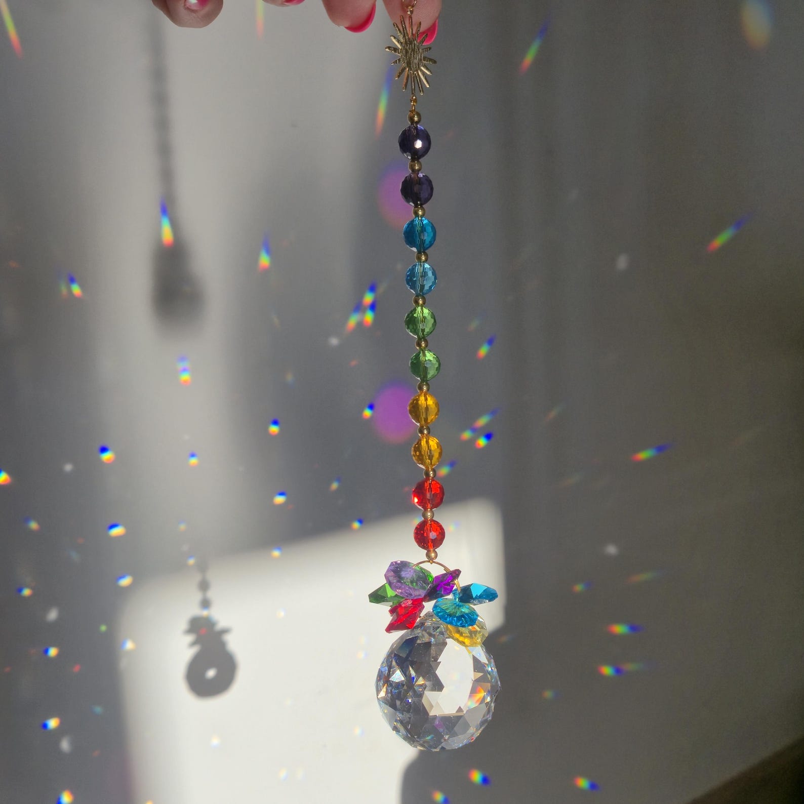 Rainbow Chakra Crystal Suncatcher – Colorful Feng Shui Suncatcher