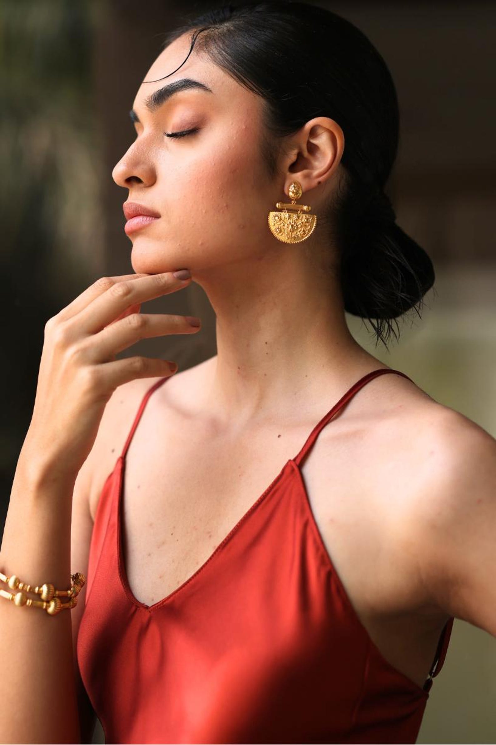 Lightweight Statement Arc Dangle Earrings- Emboss Gold Earrings