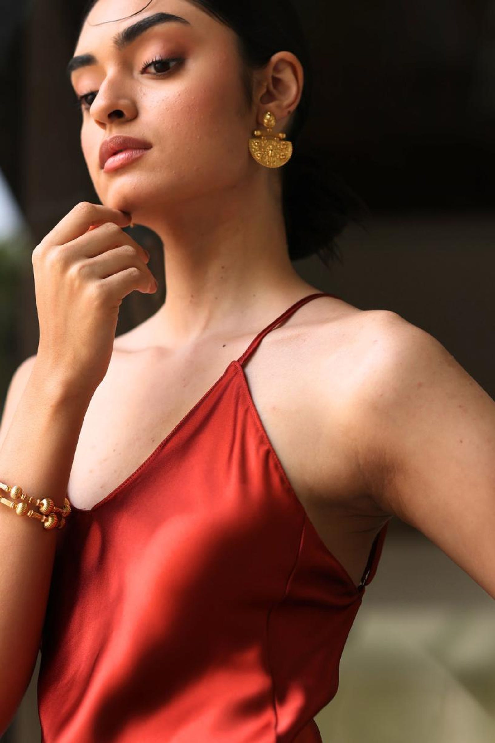Lightweight Statement Arc Dangle Earrings- Emboss Gold Earrings