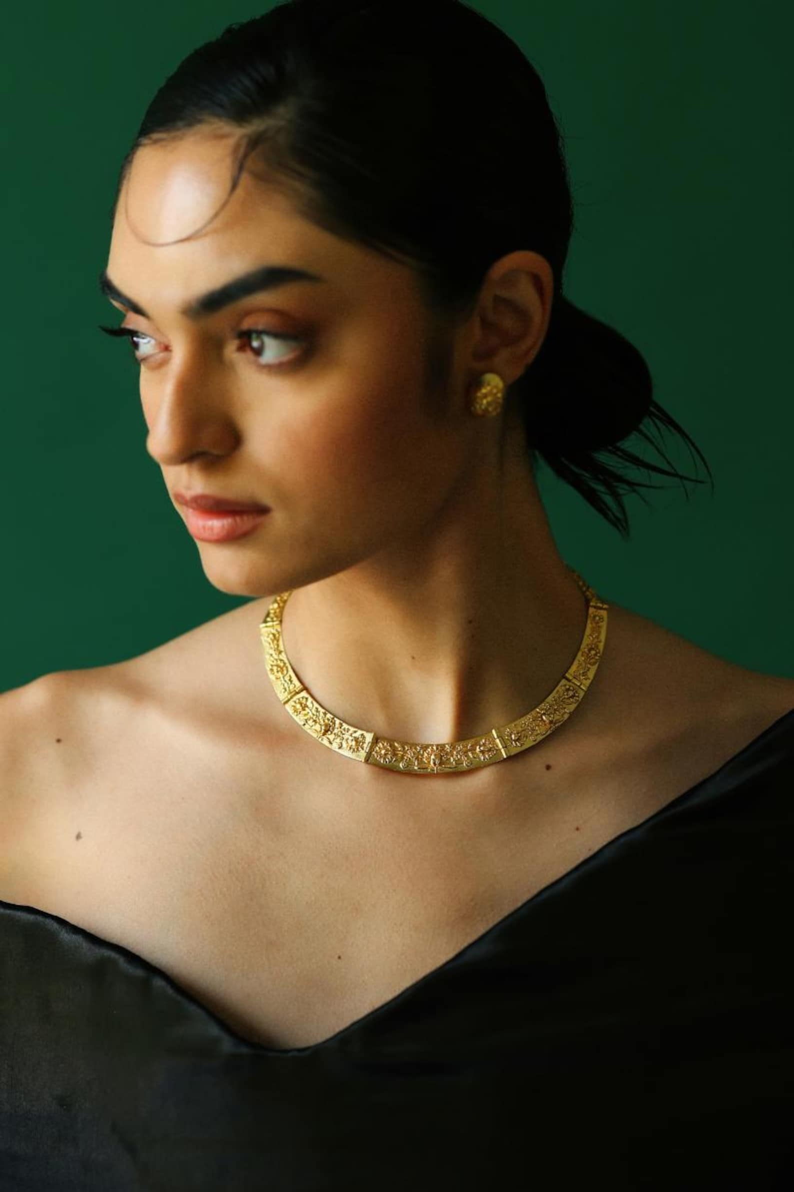 Gold Statement Collar Necklace- Floral Emboss Necklace
