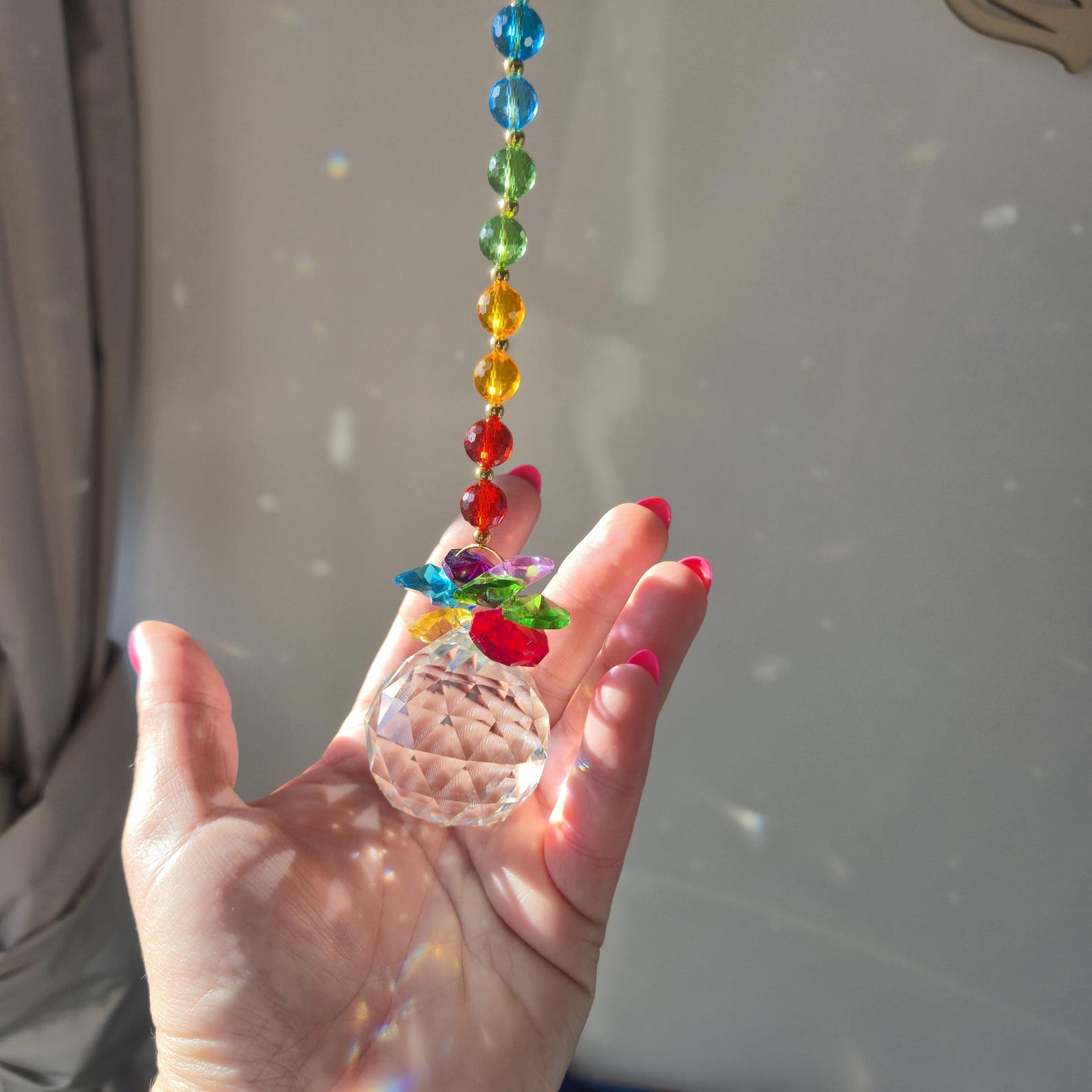 Rainbow Chakra Crystal Suncatcher – Colorful Feng Shui Suncatcher