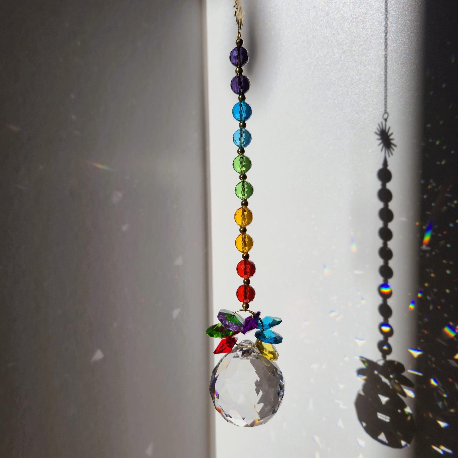 Rainbow Chakra Crystal Suncatcher – Colorful Feng Shui Suncatcher