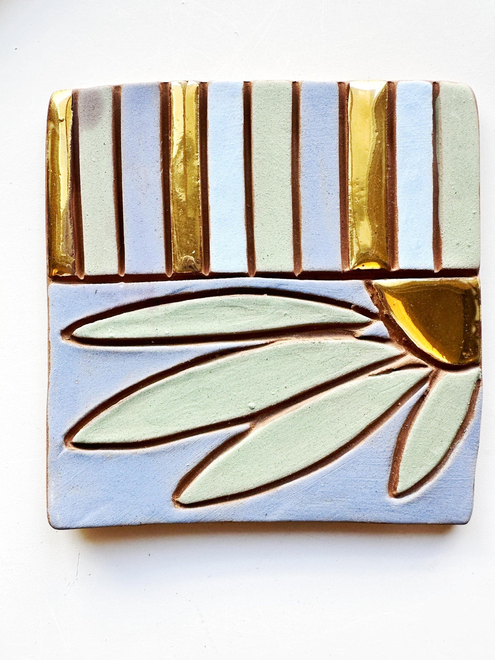 Sunstripe Bloom Tile