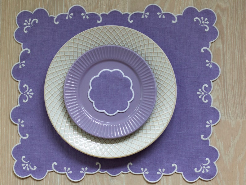 Set of 6 Camel Linen Placemats with Green Embroidered Trim, ~14 inches