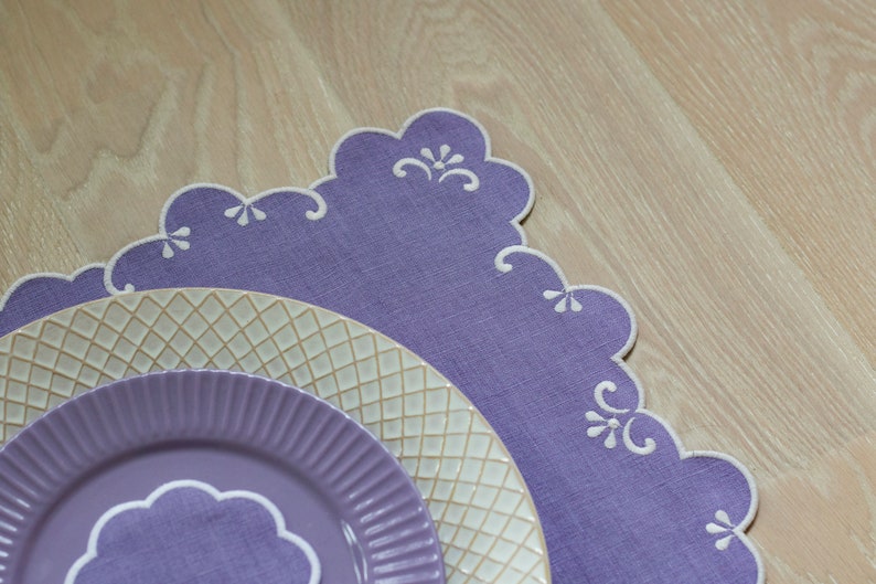 Lavender linen scalloped table mats with double white trim 13x17