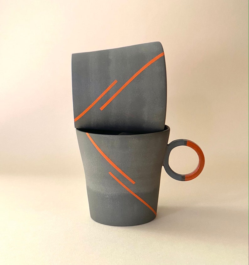 Artistic Pottery Mug for Art Lovers - Single