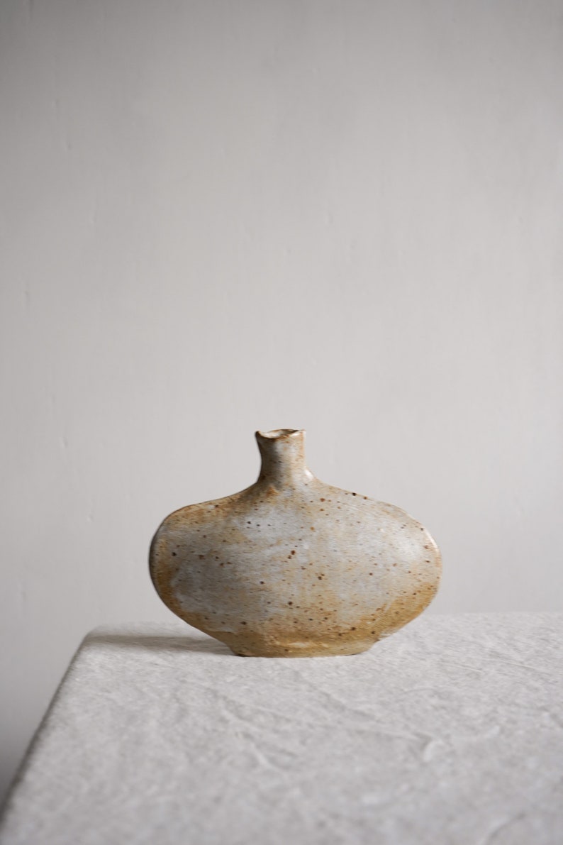 Mini skimming Stone Vase, handmade pottery