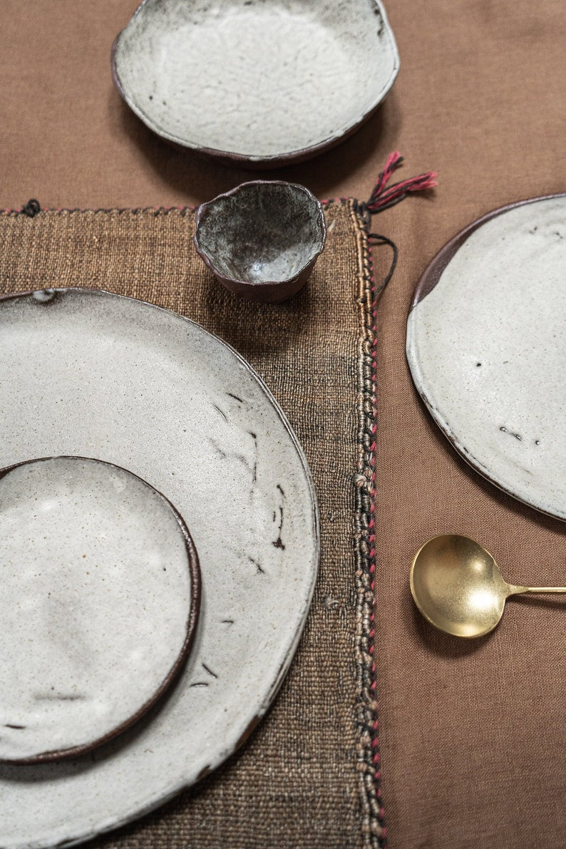 Nouri Terracotta Plates